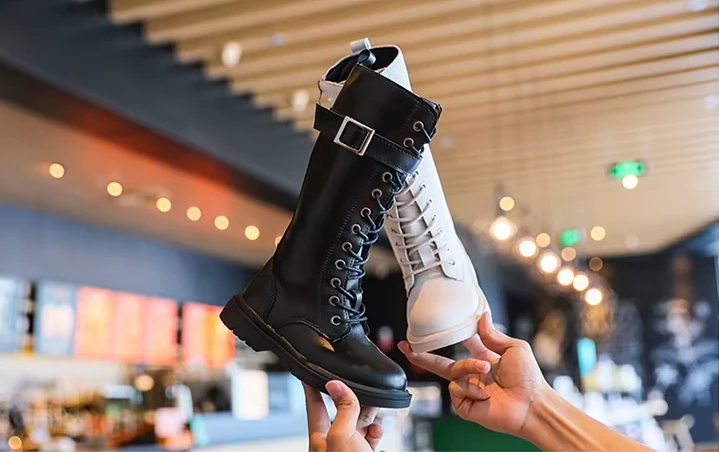 Zapatos Niña Fashion Kid Boot Winter New Girl Plush Leather Boot Soft Sole High Tube Boot Platform Kid Boot Retro Girl Boot